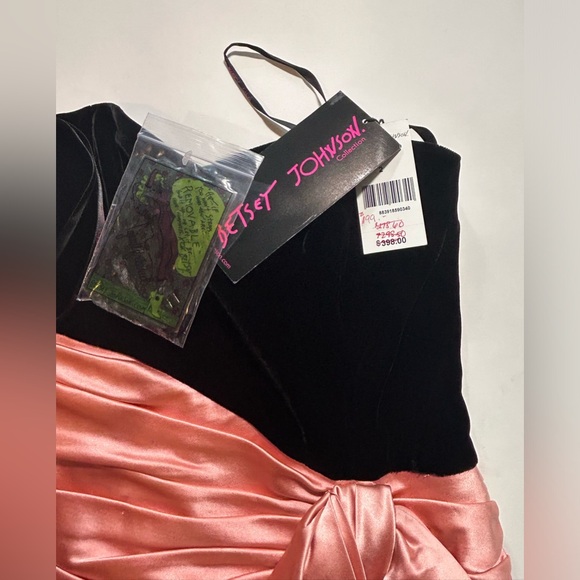 Betsey Johnson - Black Velvet & Pink Bow Dress NWT - Picture 3 of 4